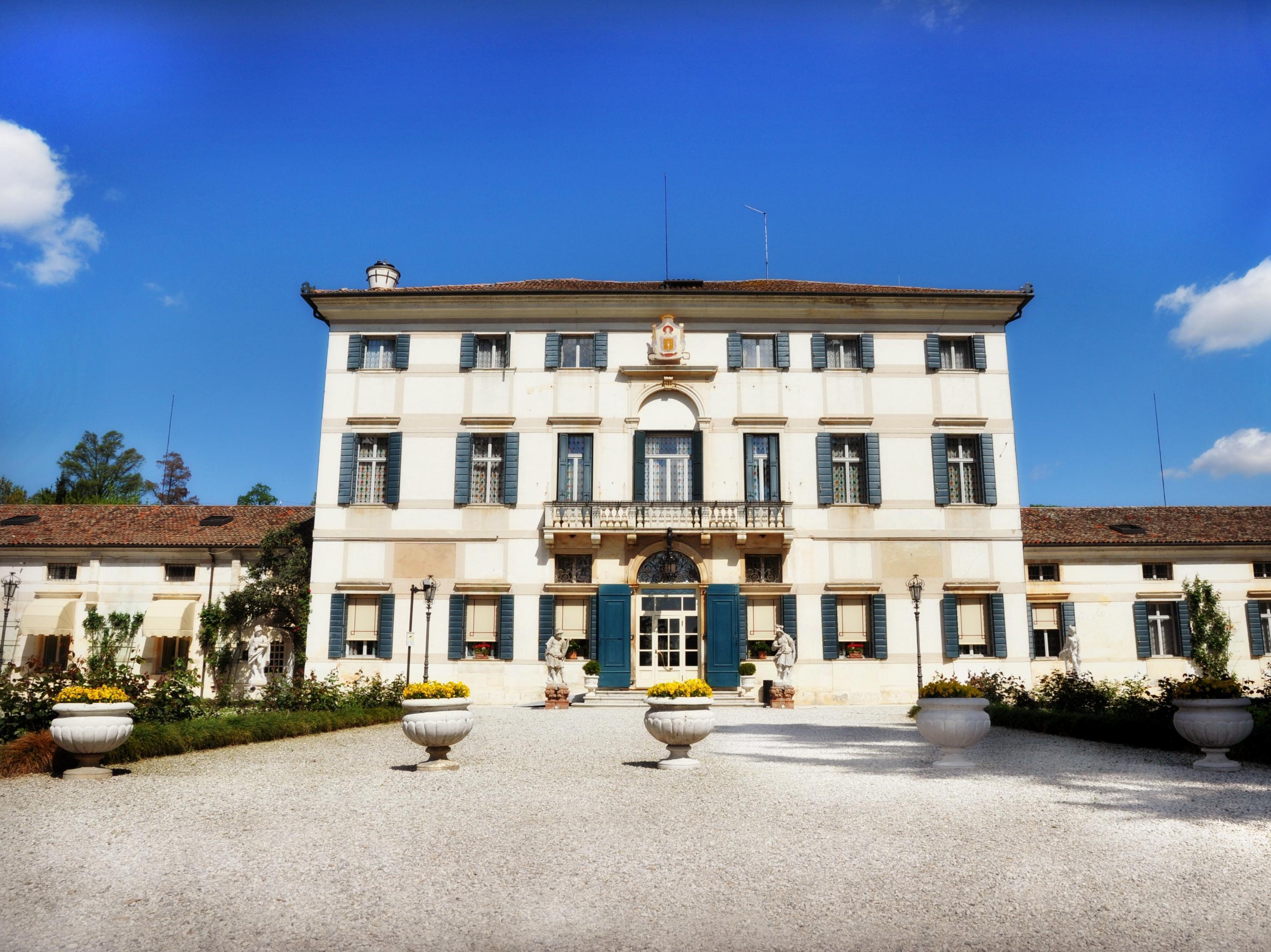 Hotel Villa Condulmer Mogliano Veneto Exterior foto The Château de Launay