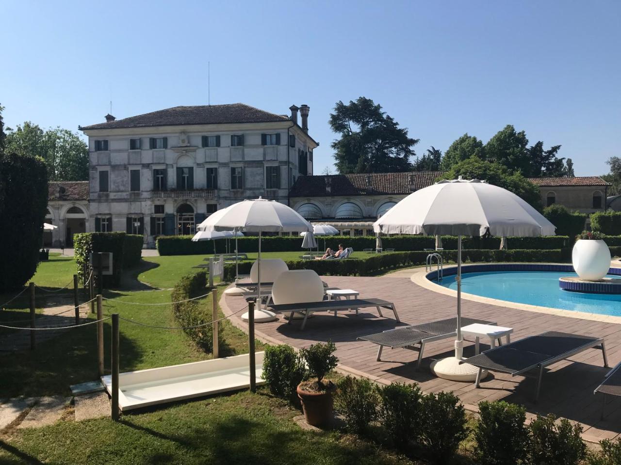 Hotel Villa Condulmer Mogliano Veneto Exterior foto Villa Trivulzio